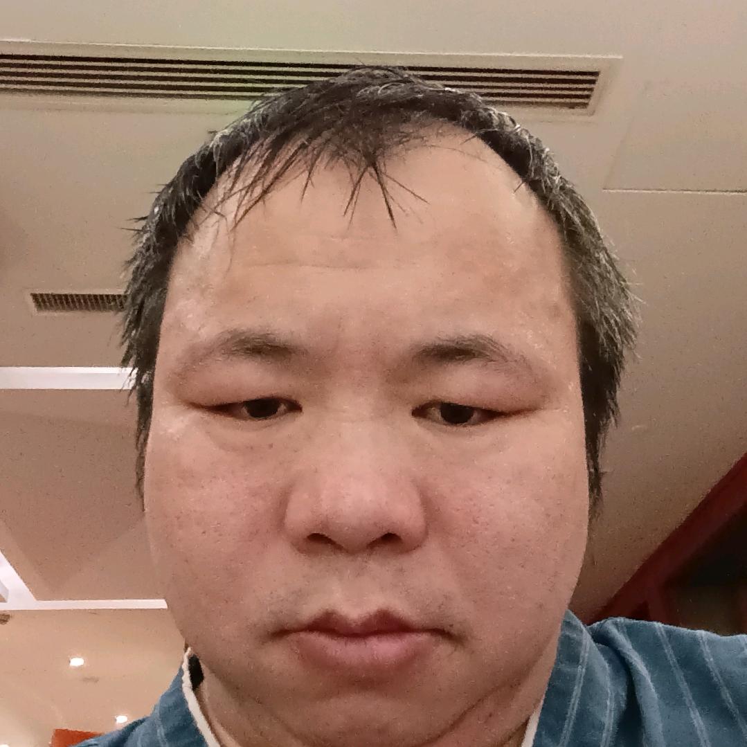 啤酒馆里的落榜美术生