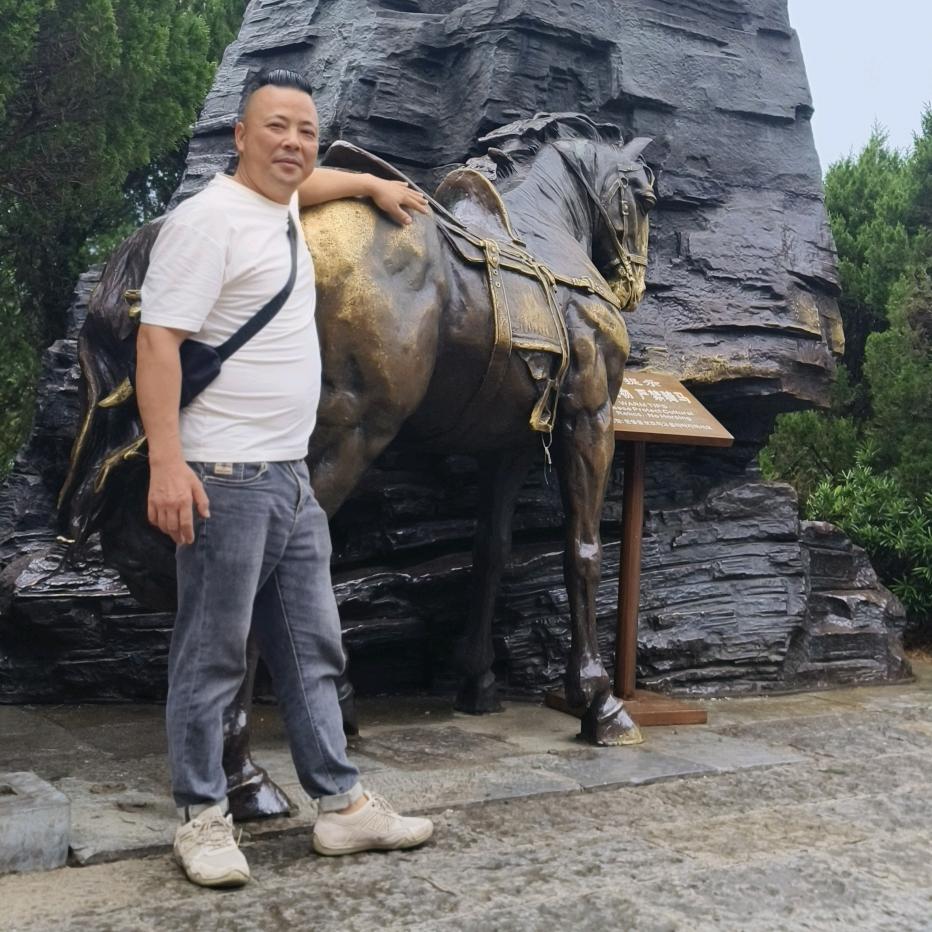 小明哥哥