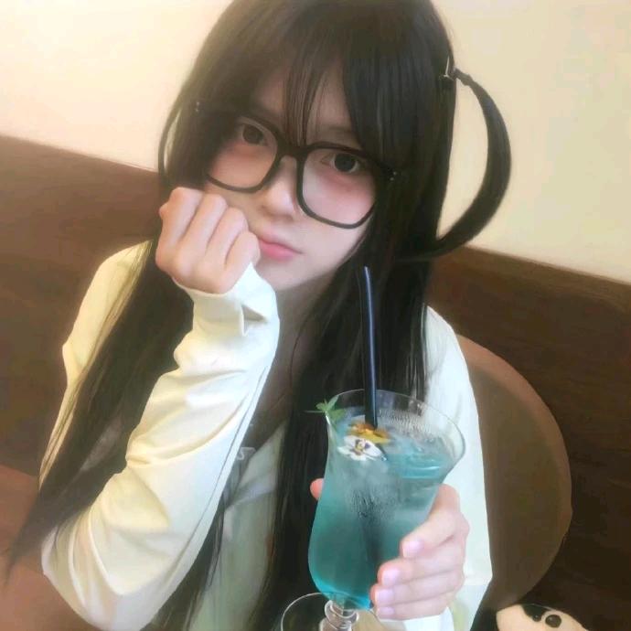 呆呆小媛