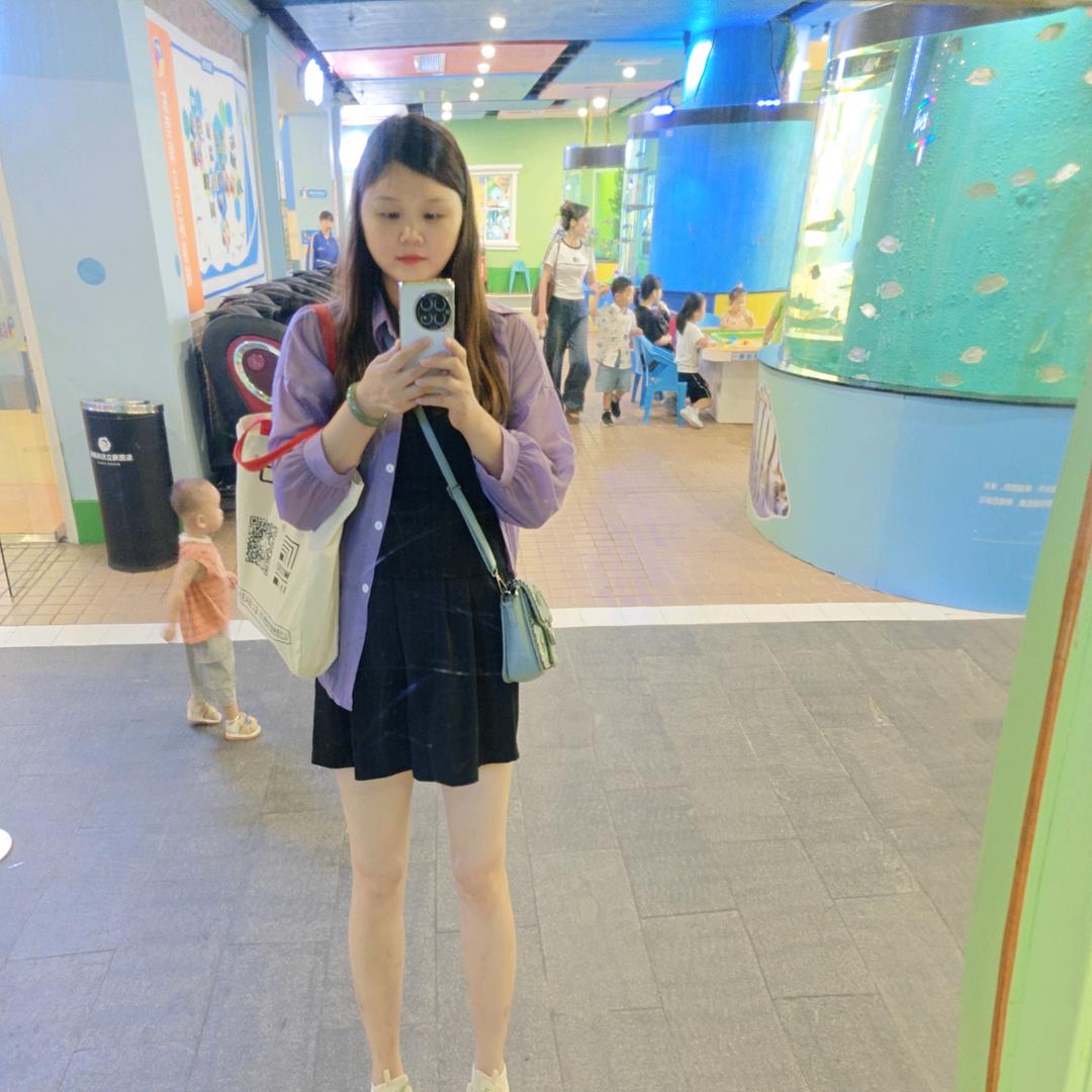 小小蚊子