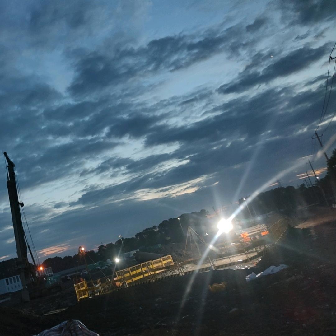 榆木疙瘩，不转圈⭕