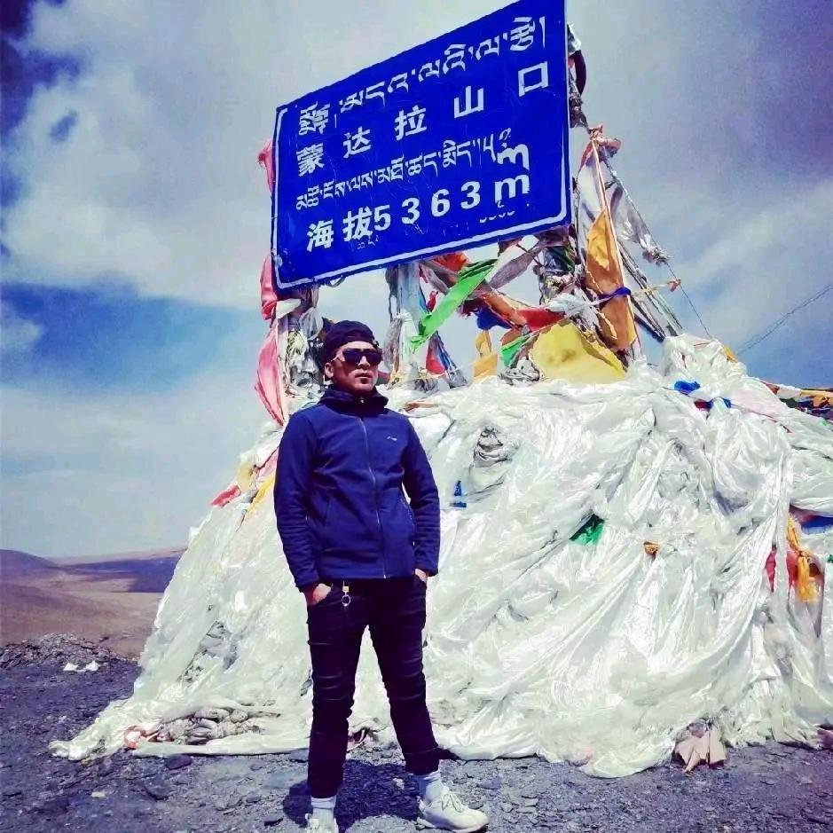 拜谁都不如拜自己