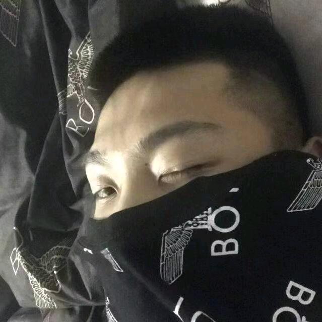 雷挪老板