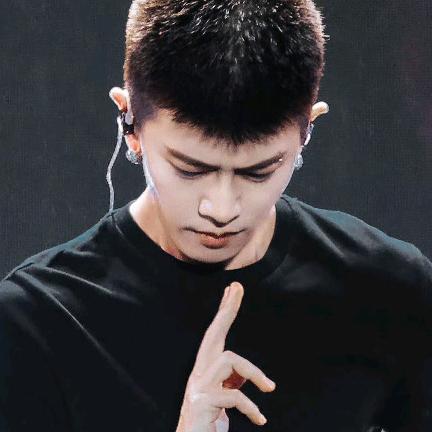 嘉伦嘉人Allen✨