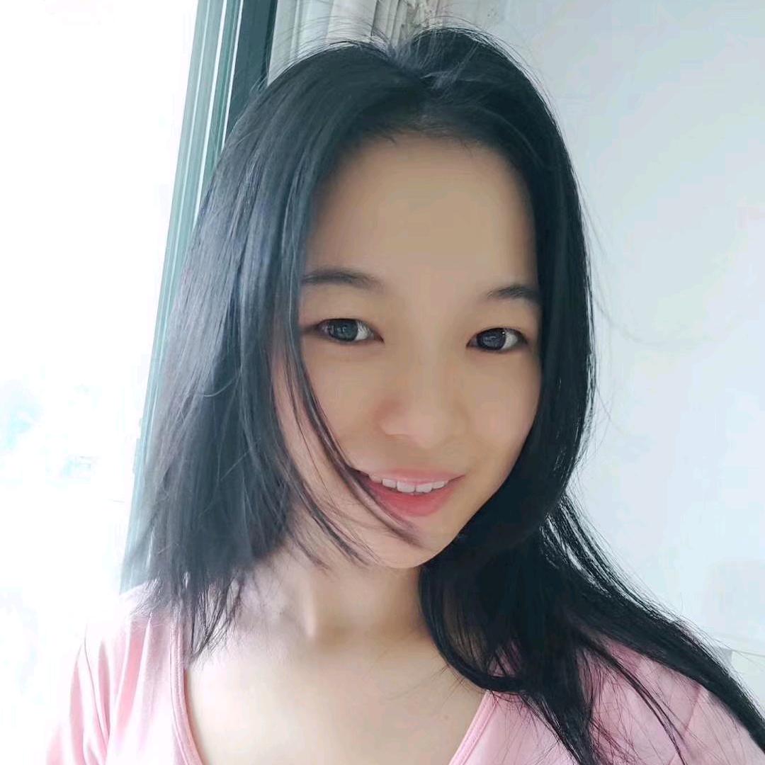 佩奇爱穿搭
