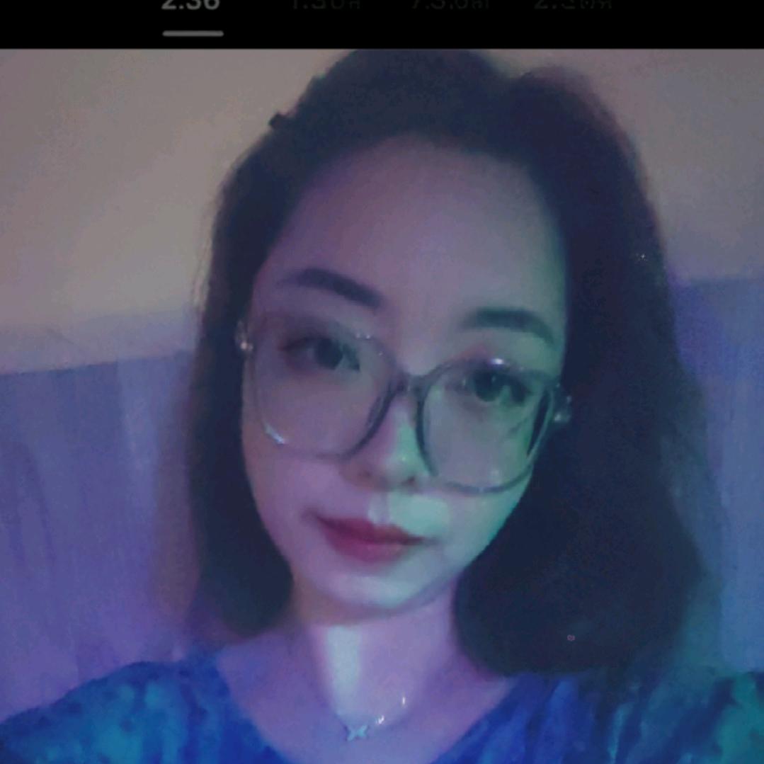 蓝馨儿