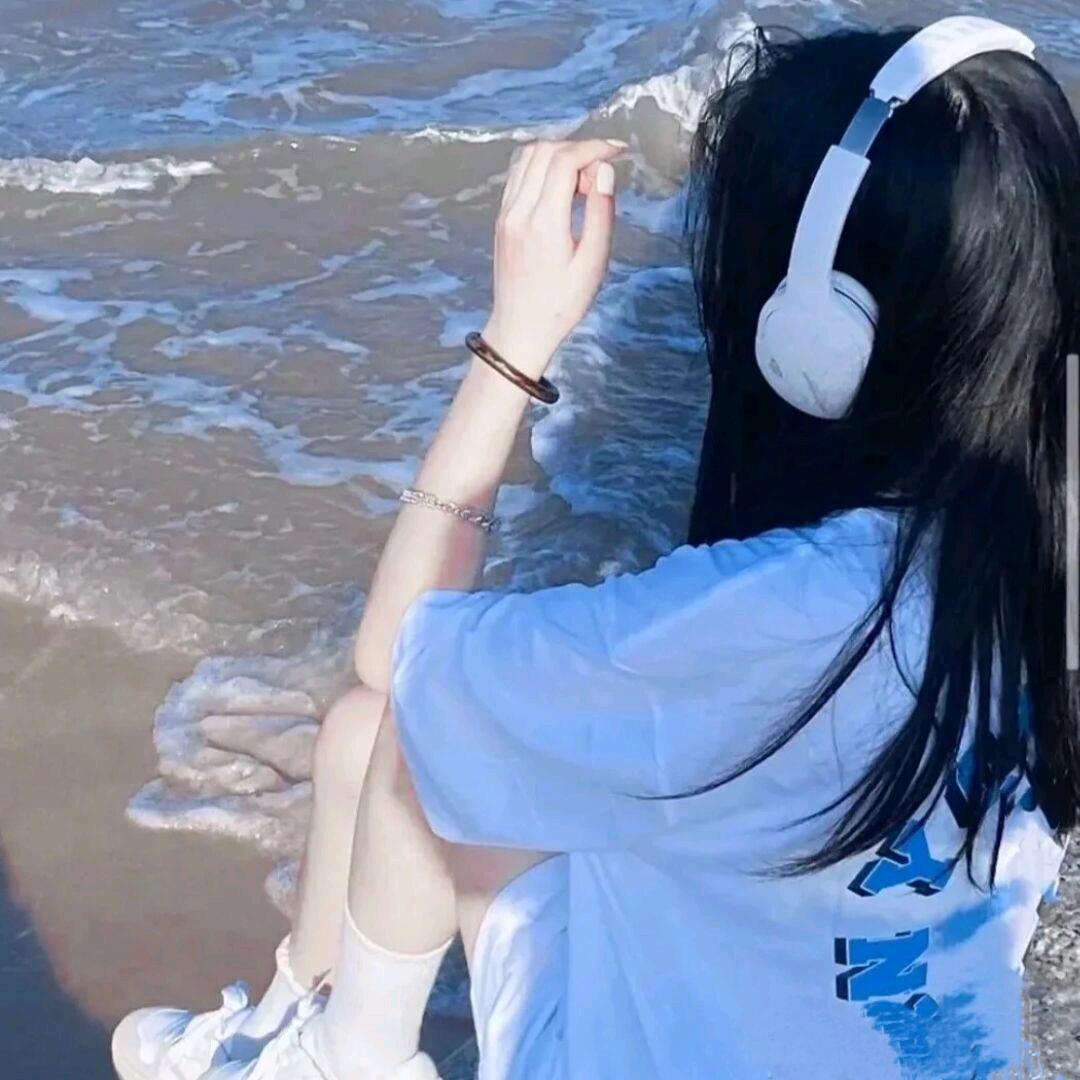 草莓ᶫᵒᵛᵉ✨