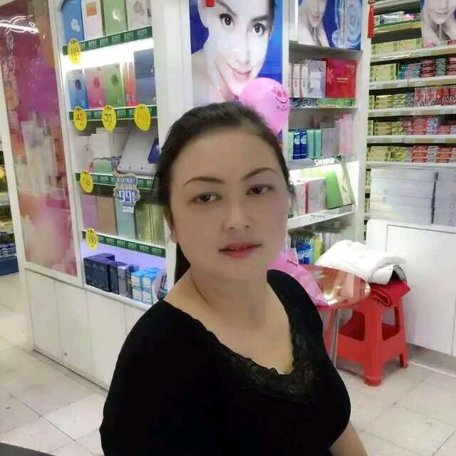 翱翔的海燕