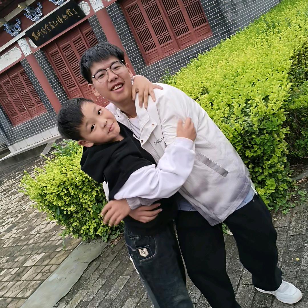 家有倆宝