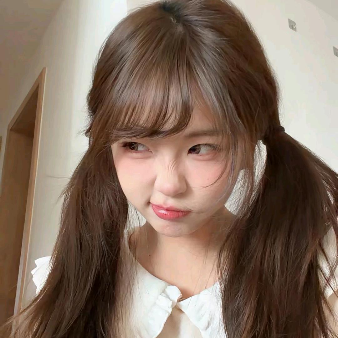 我说我不帅他们说我虚伪还打我