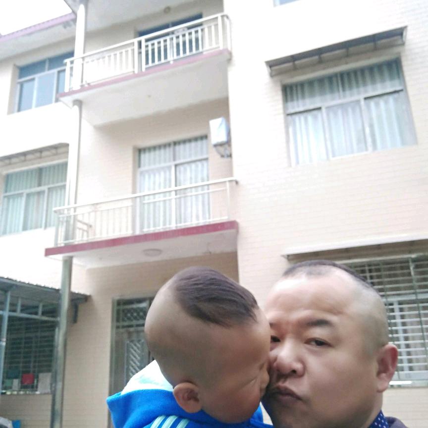 慈利县曙光建材城德信针车郑天顺