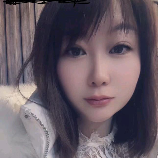 艾薇