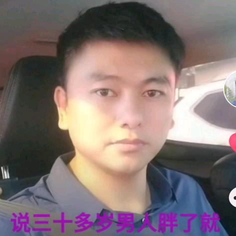 唱歌跑不调的戴先生