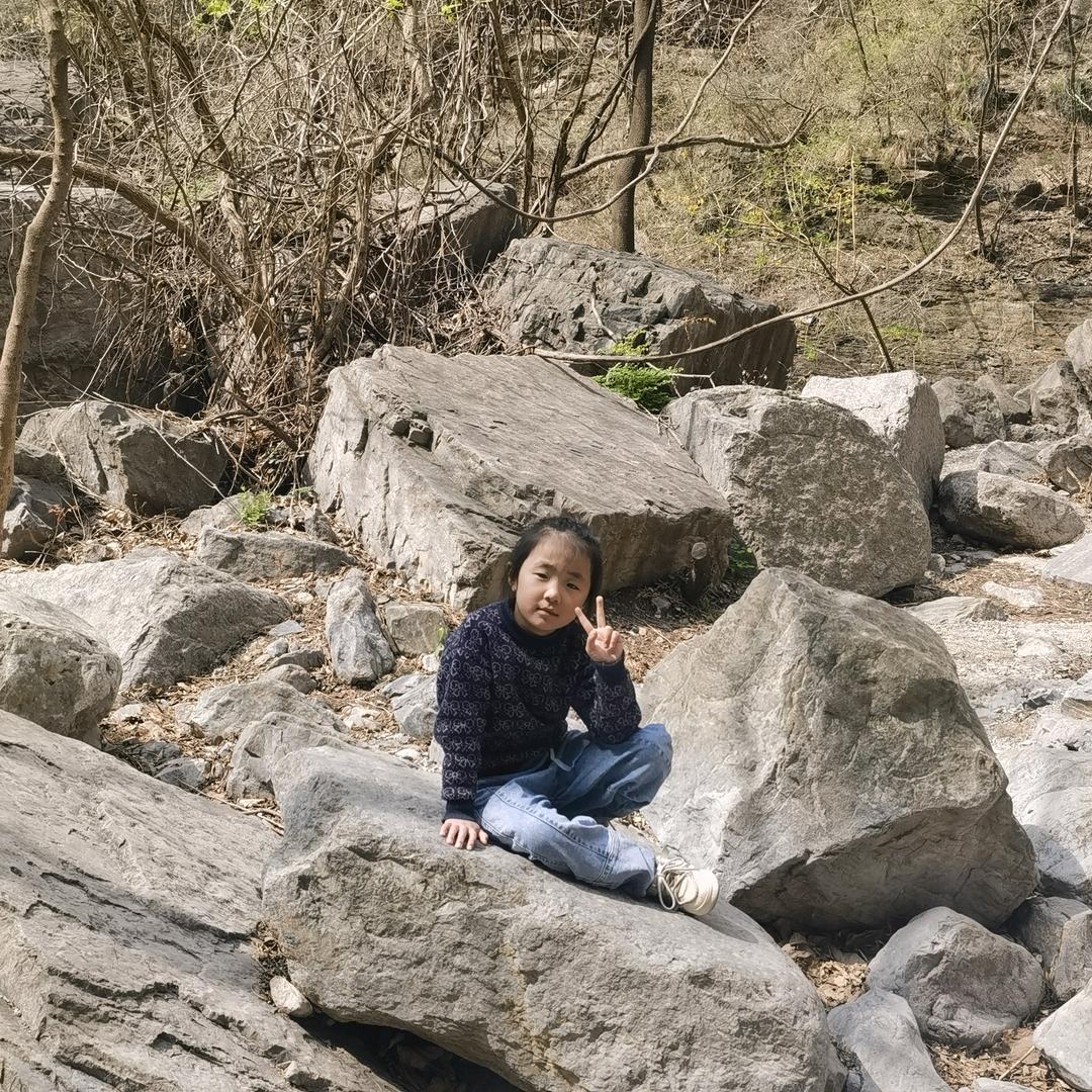 海中孤峰
