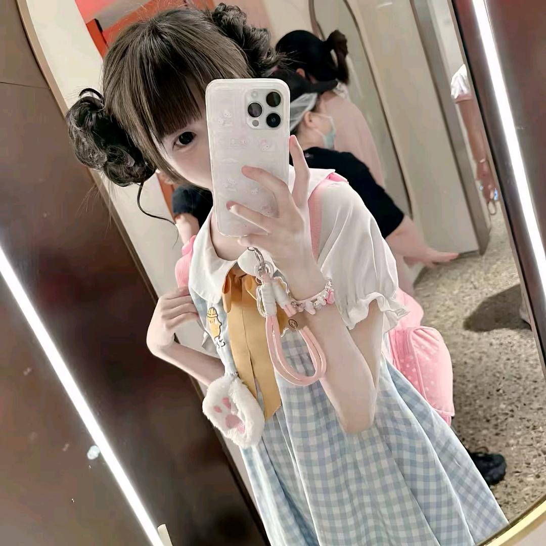 忧郁小欣.