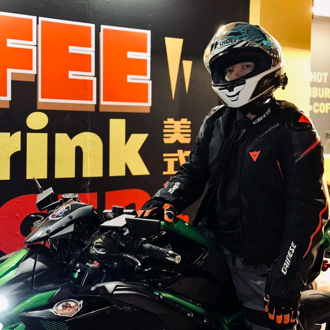 骑H2的郑侦探🏍️（邕骑御用版）