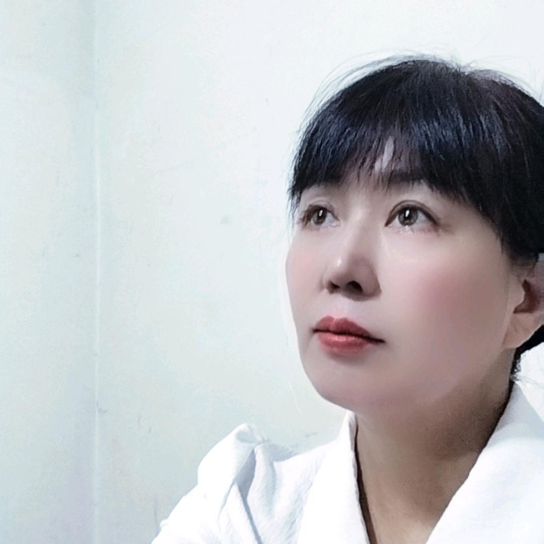 夜雨蔷薇