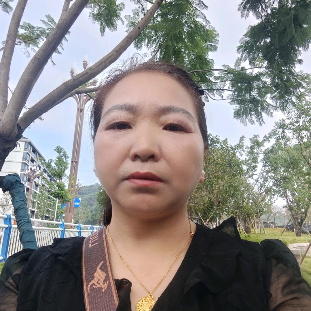 来自四方