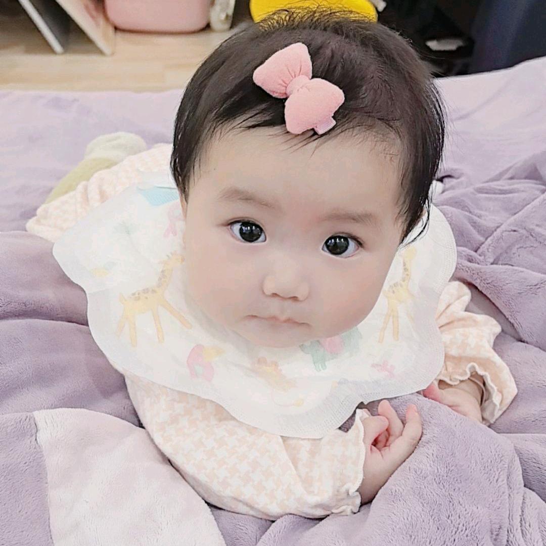 95后辣爸带两娃