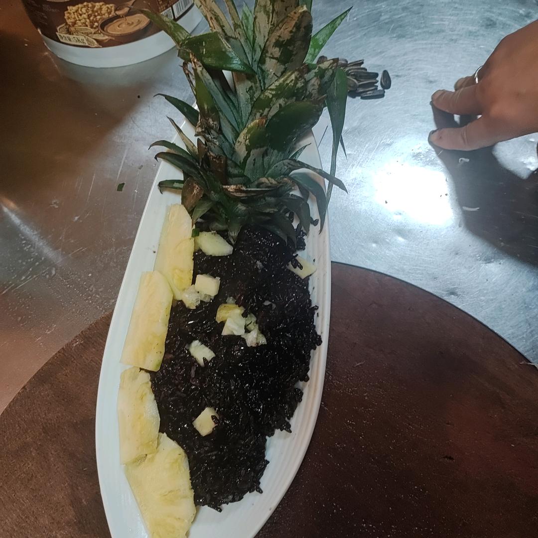 明蝶商贸潮流精品店