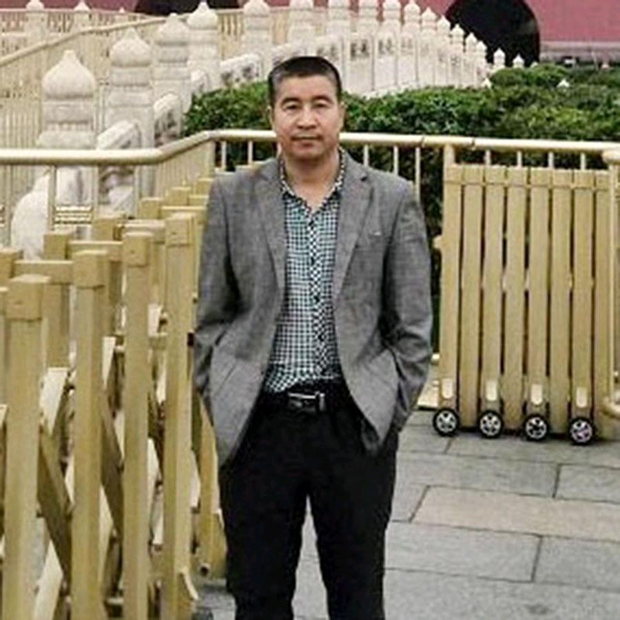 老兵村干部助农直播间