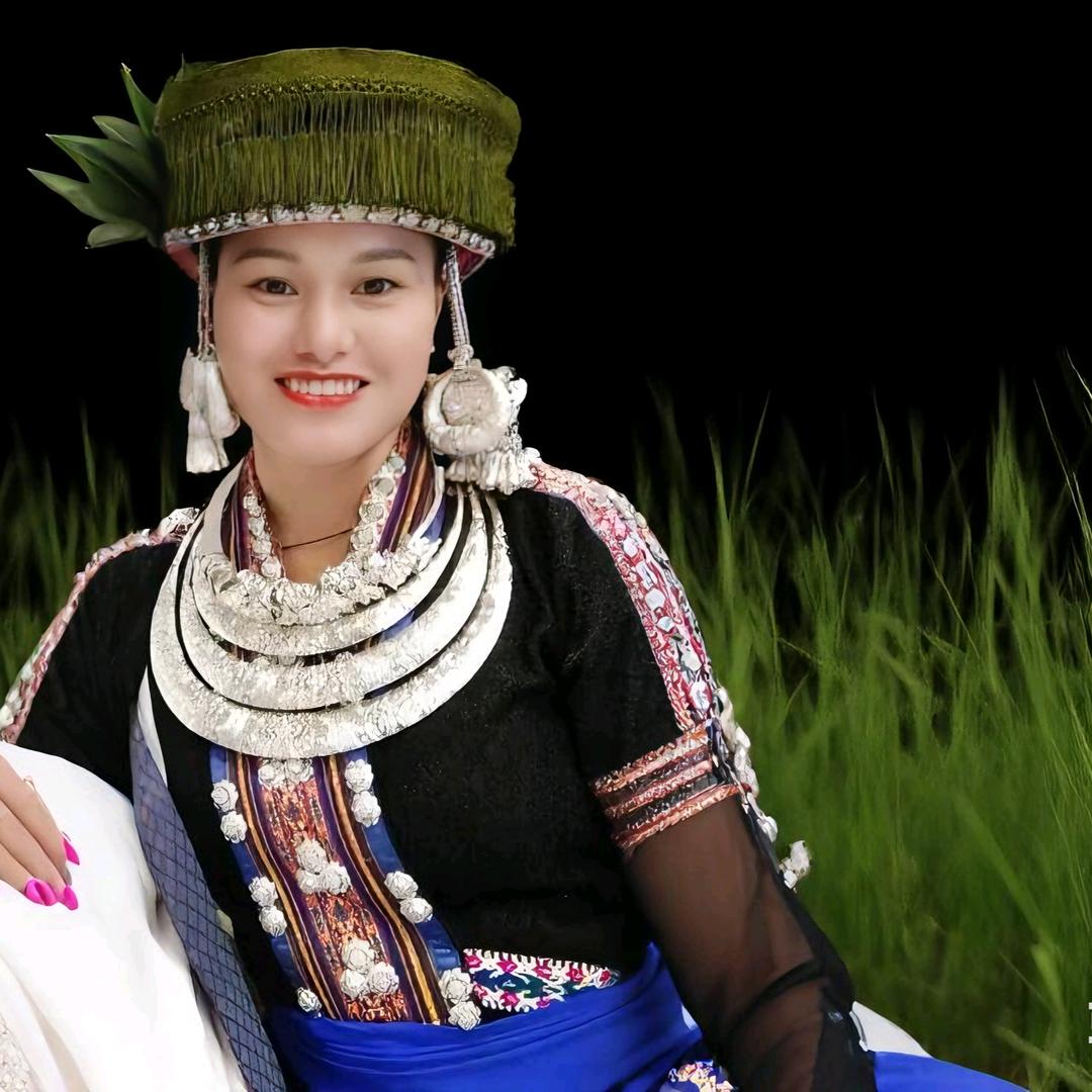 苗家草药妹～雷雅婷