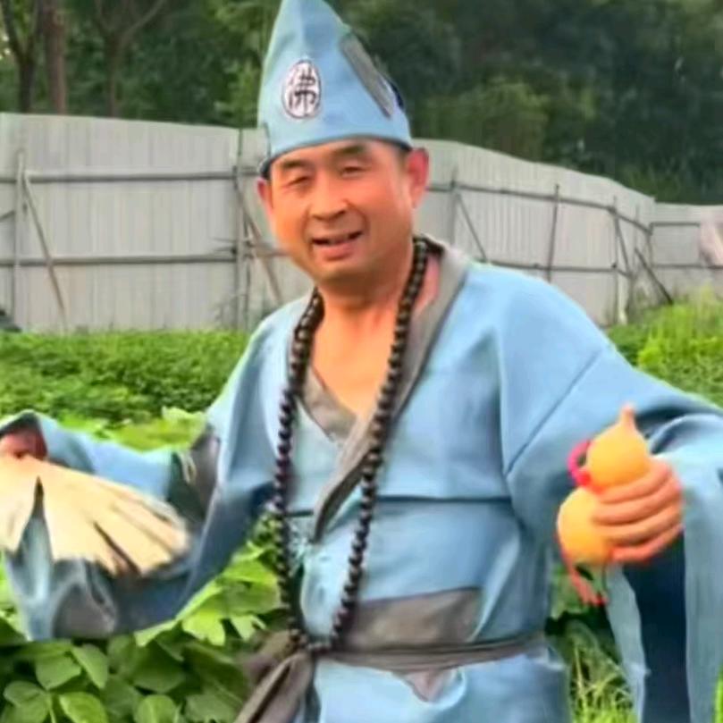 济公（金刚钻）2号娱乐体力主播，每天早上