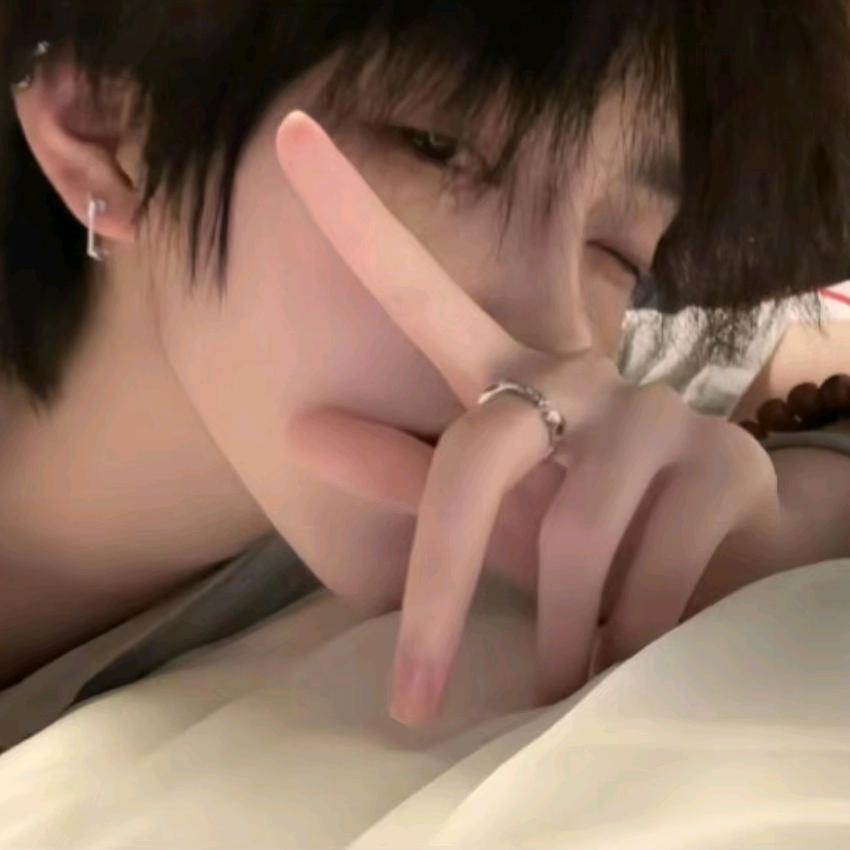 ㅤ￴￴  ㅤ￴  ㅤㅤ￴￴