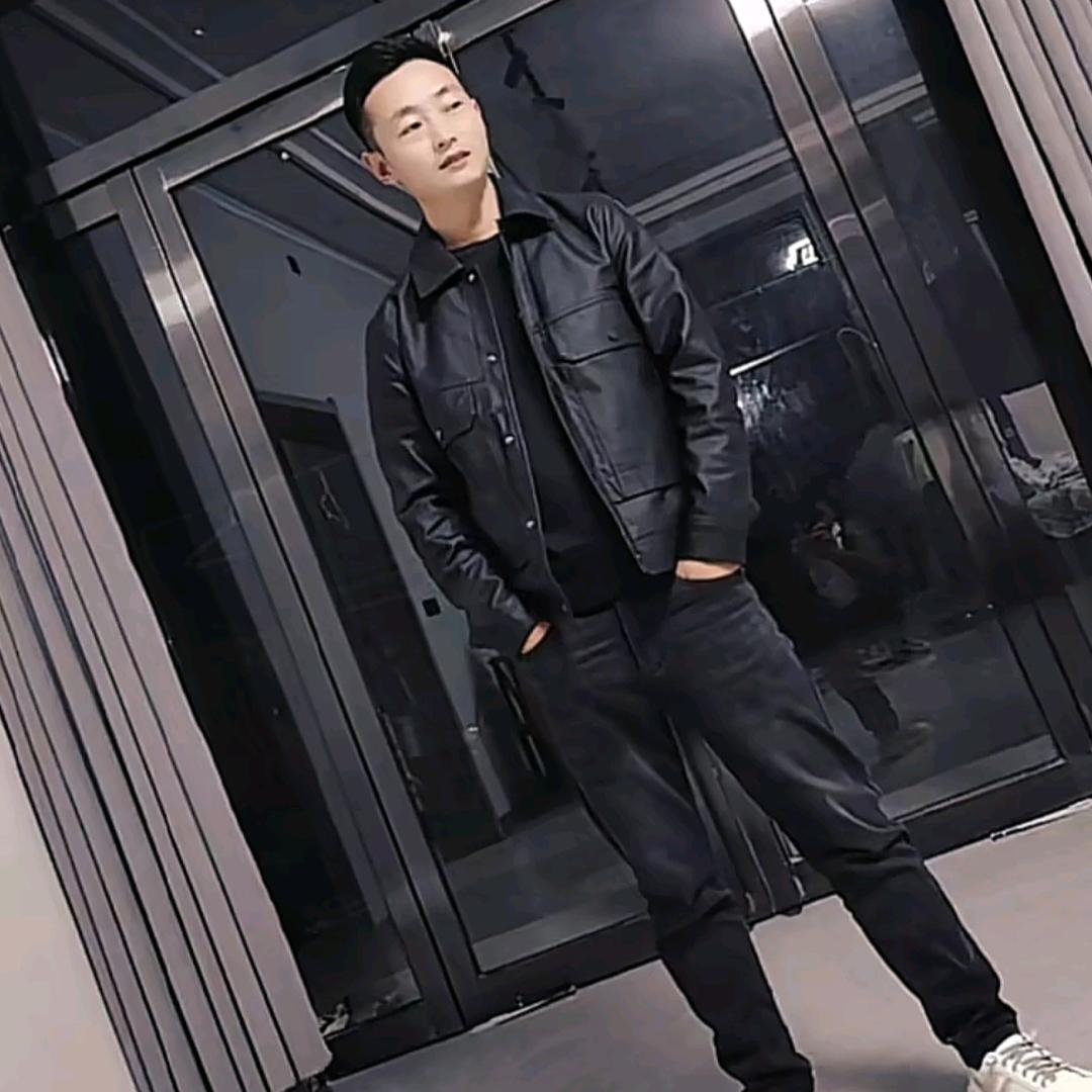 王工《闫良装修》