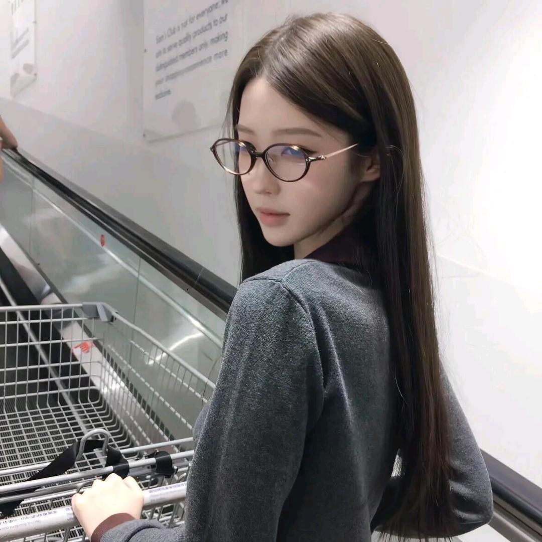 只只