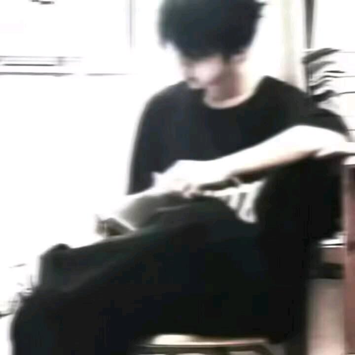 情楠.