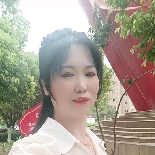 芳芳♥️🌹
