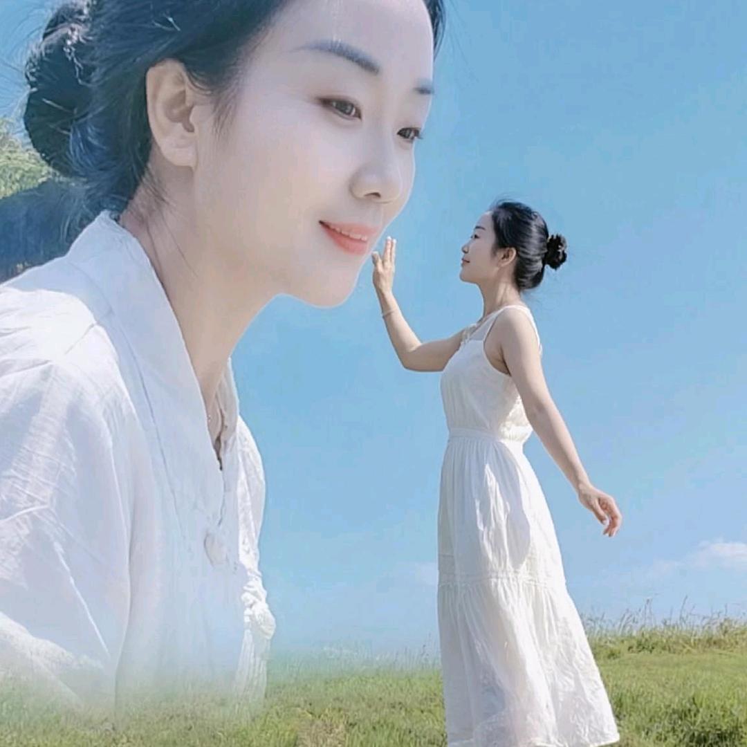 水中月