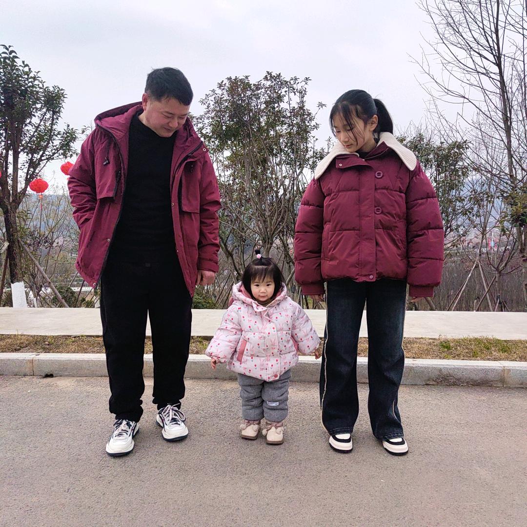 এ᭄🐰 冬林的💅❤️小跟班 এ᭄