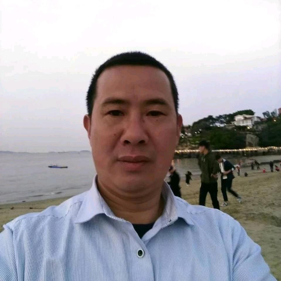 老刘李子哥