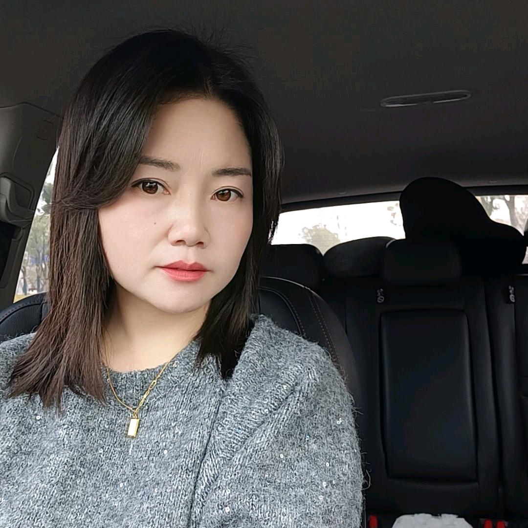 黄家三姐(拒绝私聊)