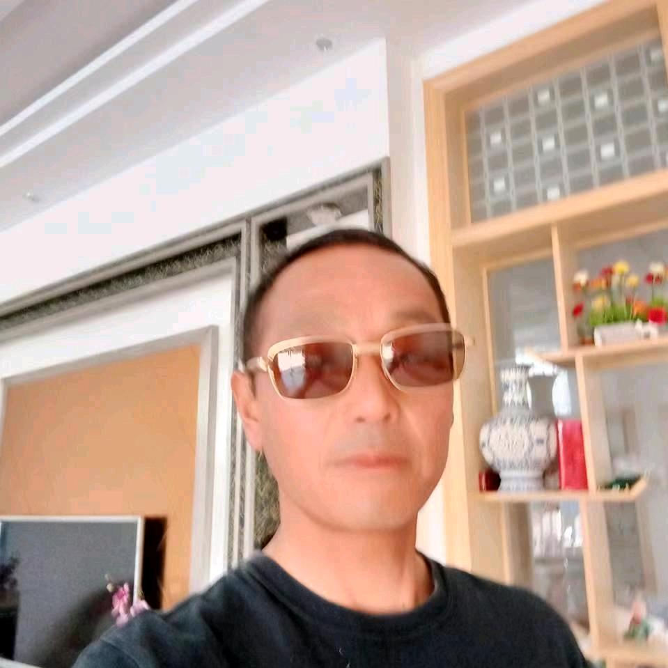 请你善待枕边人