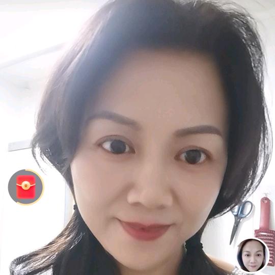 墨裳姨姨