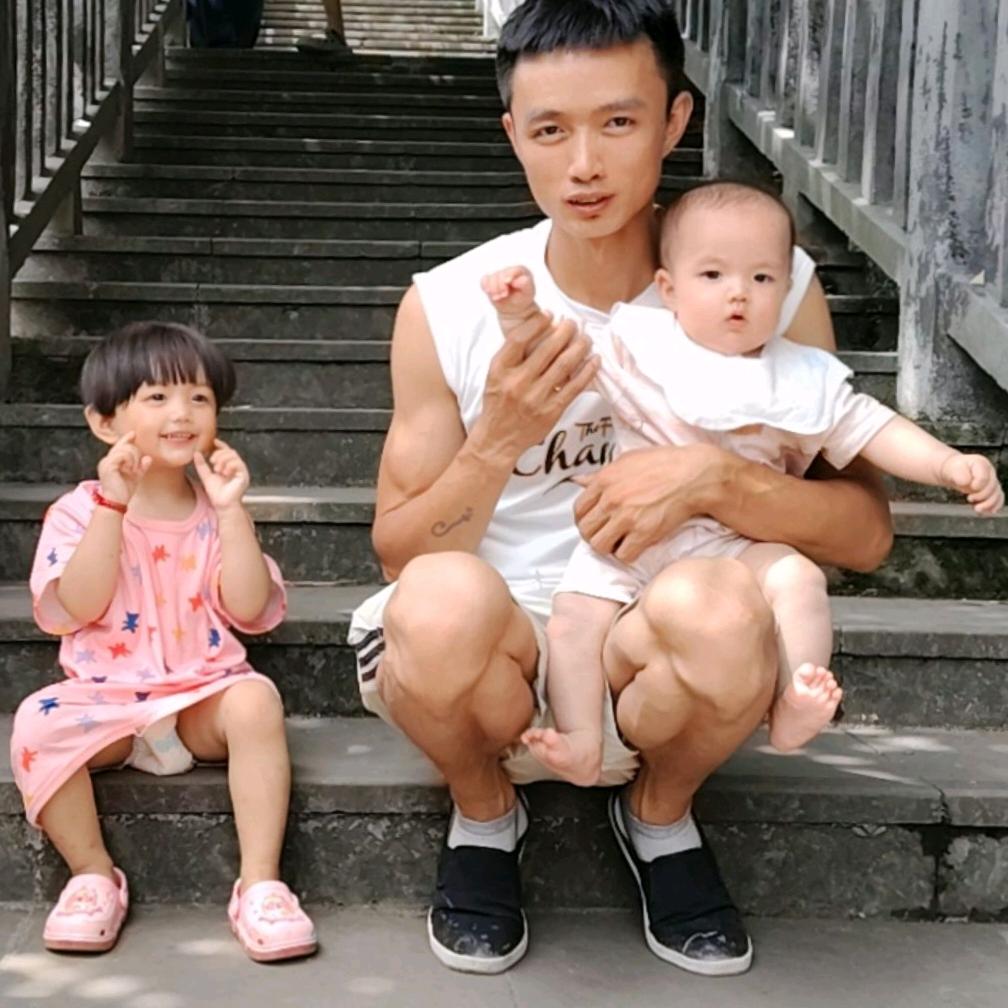 ❤️琪琪睿睿的妈咪🐰🐍