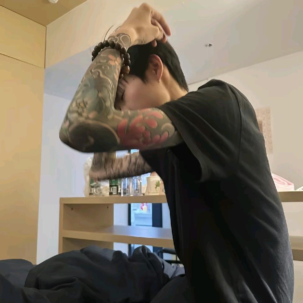 ㅤ ㅤㅤ