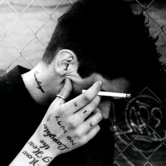 🫵༄ེ.黒哥`ཉ྄ིོུ༄༩