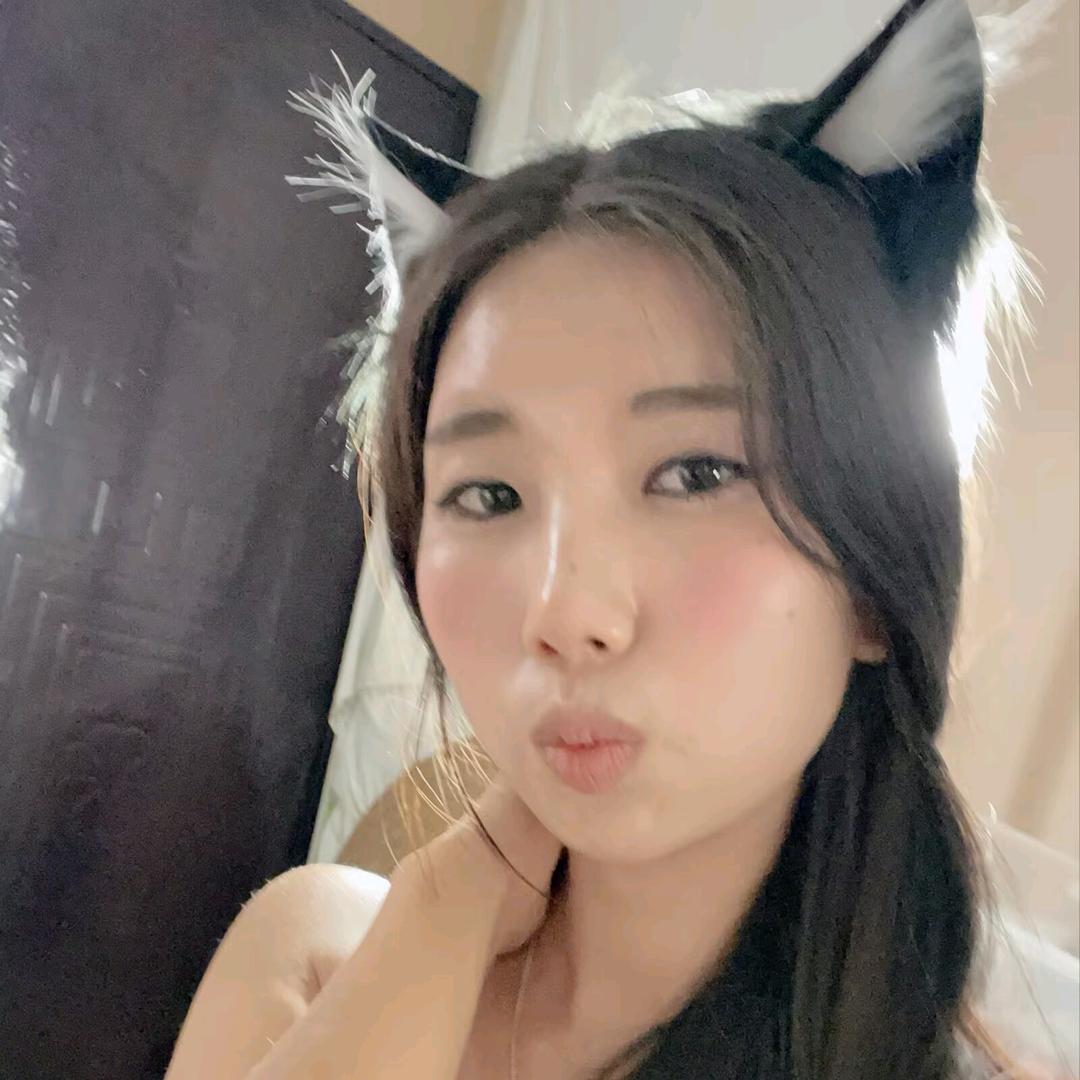 团子h.爱美(冲2000粉直播)