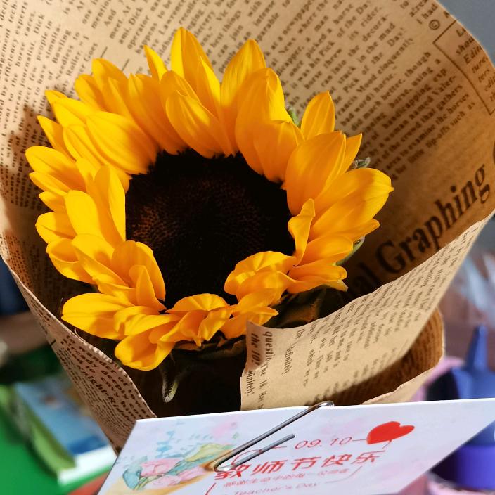 大奔高考荣耀四班班主任一心老师