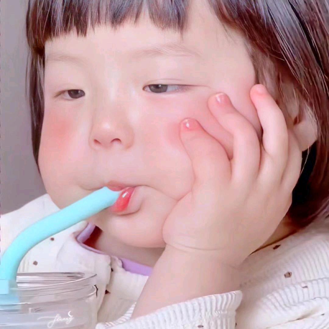 青青一粥困八天◕‿◕ᐝ