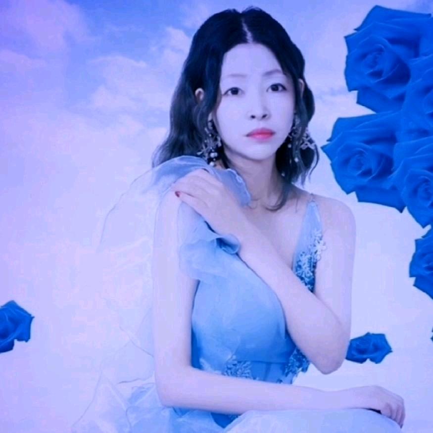 欢欢（晚上六点十分开播）