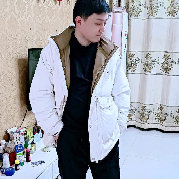 东方闪烁