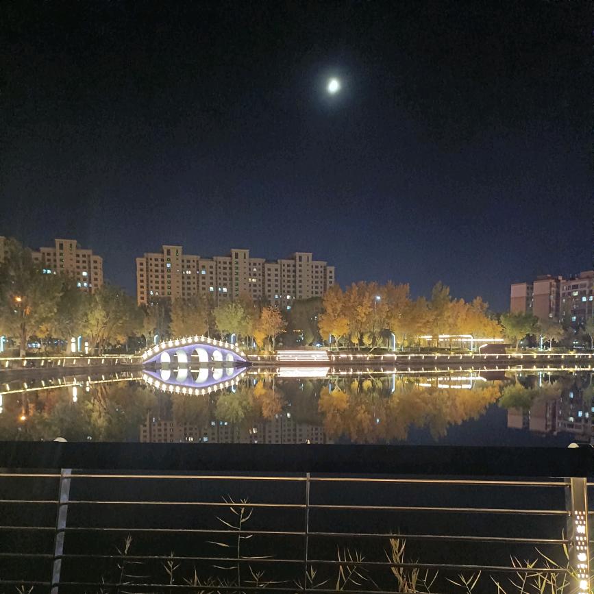 溜溜梅梅