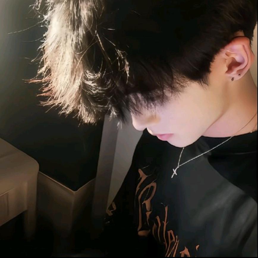 Zi 瑜