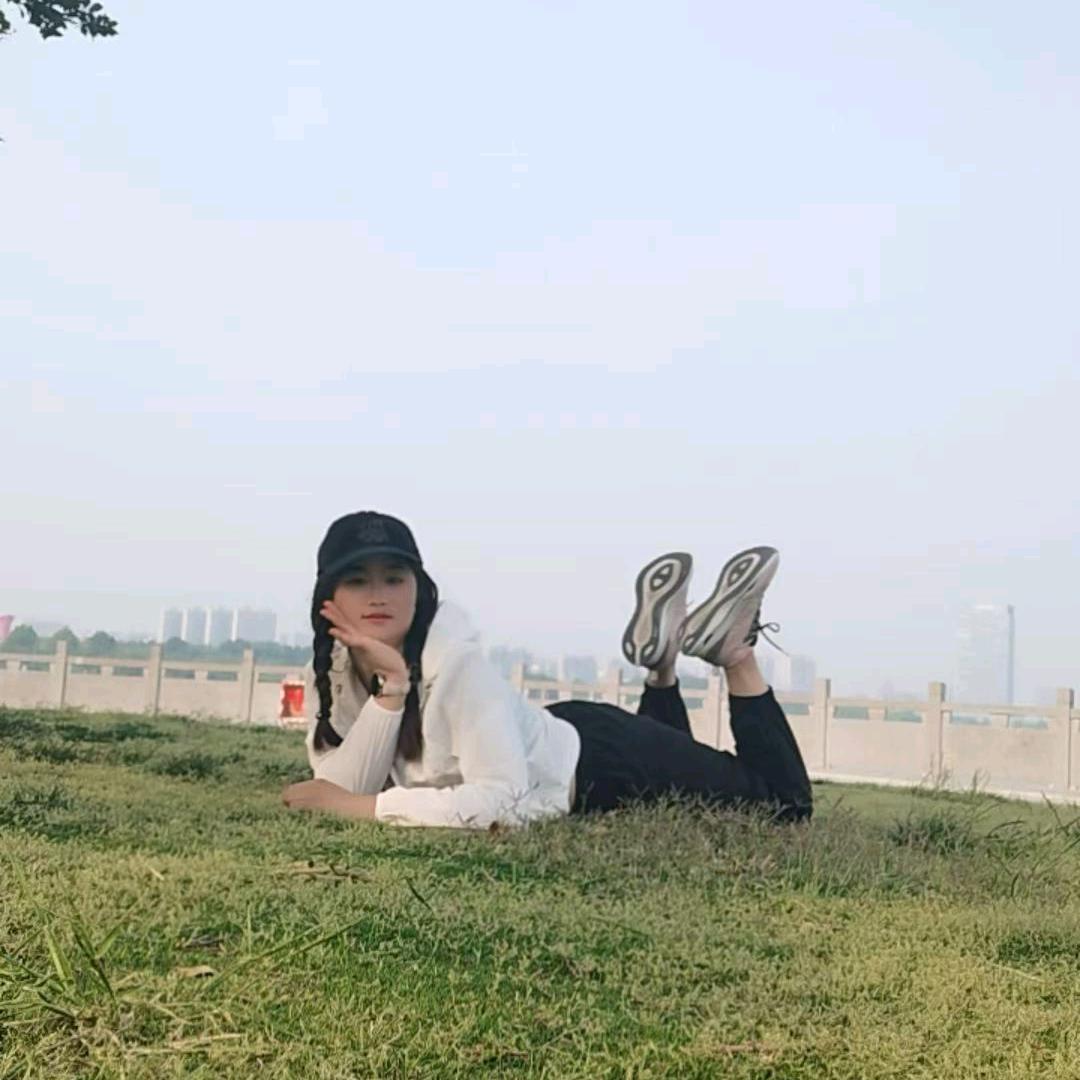🌷帽衫