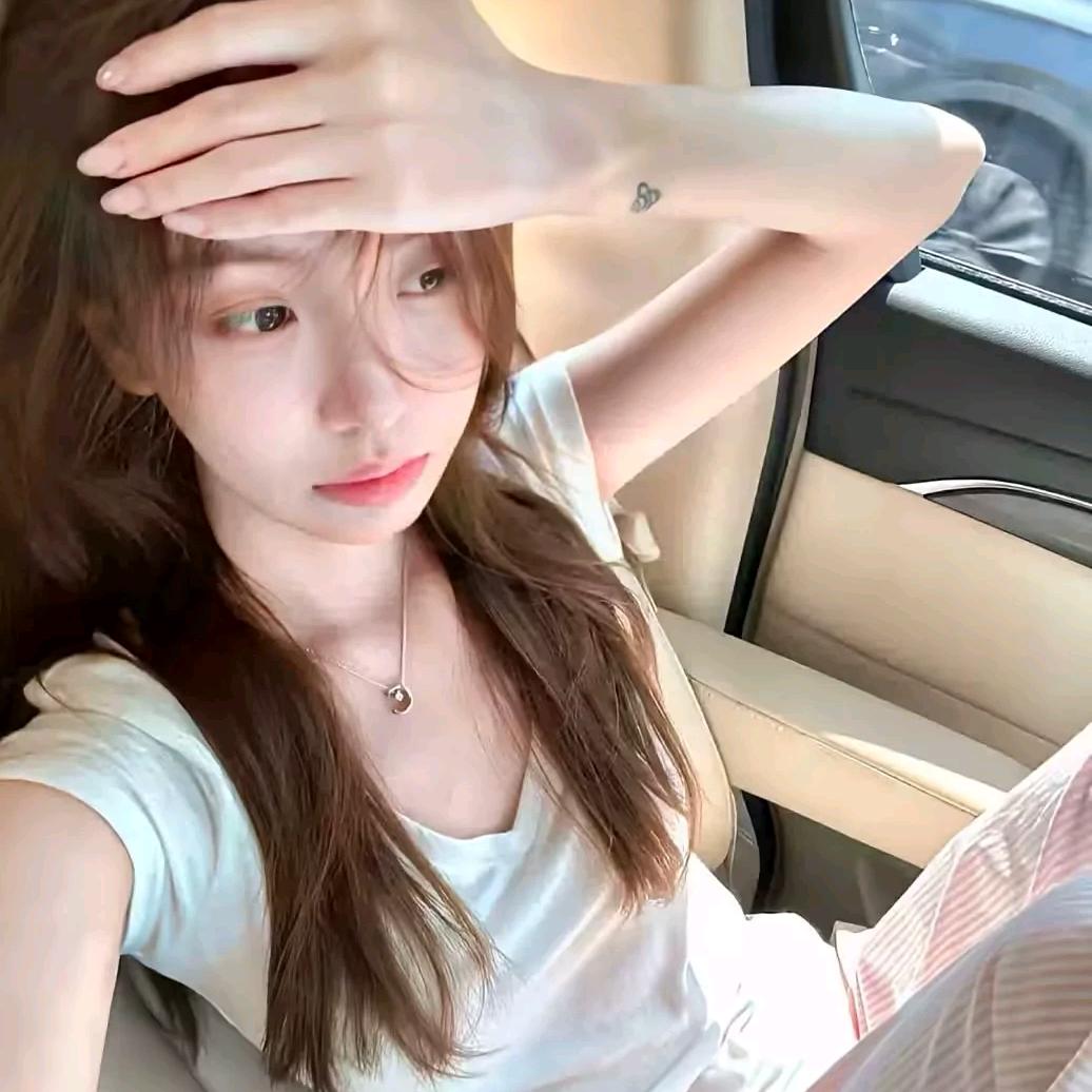 我最天真”